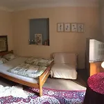 아파트 Apartmanovy Dom